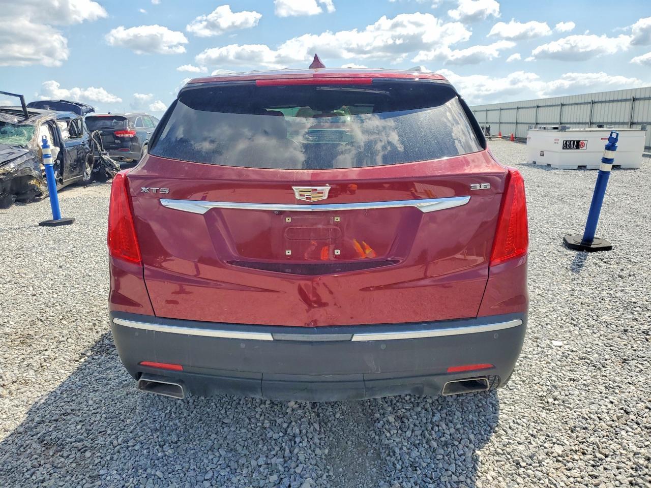 2018 Cadillac Xt5 - Image 6