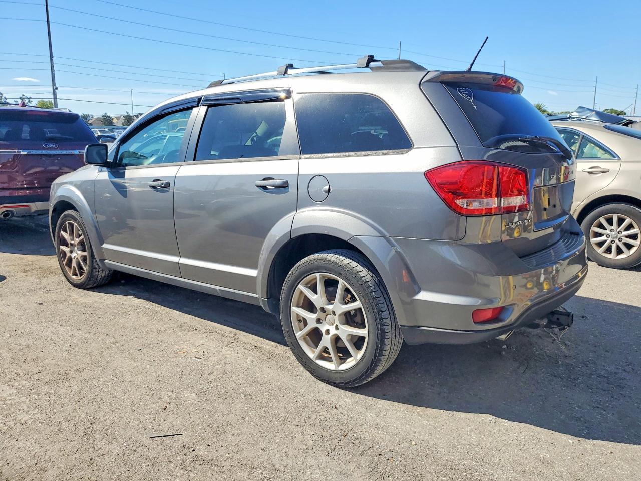 2013 Dodge Journey Sxt - Image 2