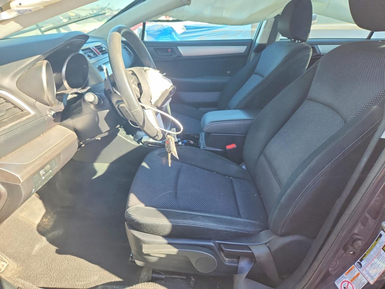 2017 Subaru Outback 2.5I - Image 7