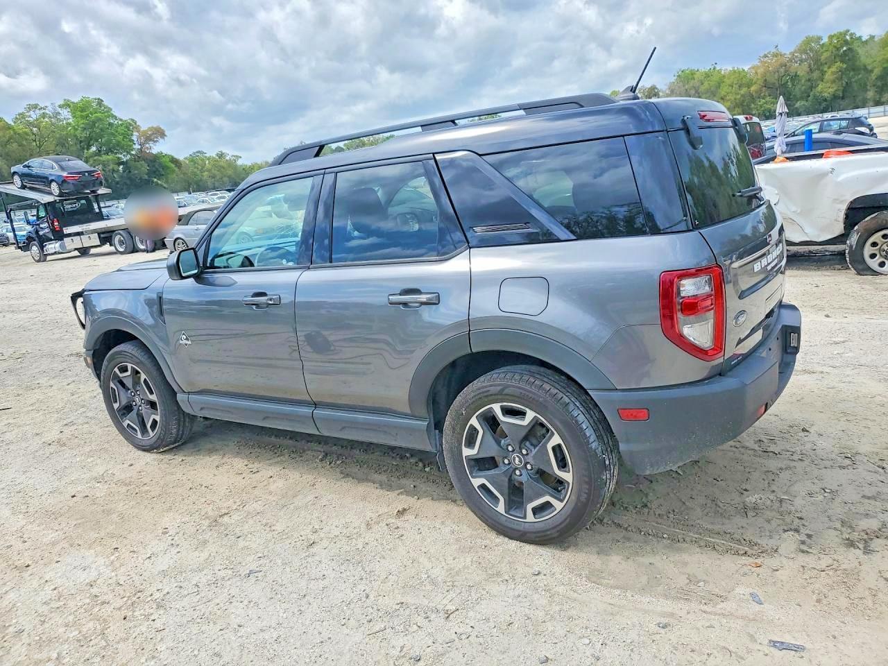 2021 Ford Bronco Sport Outer Banks - Фото 2
