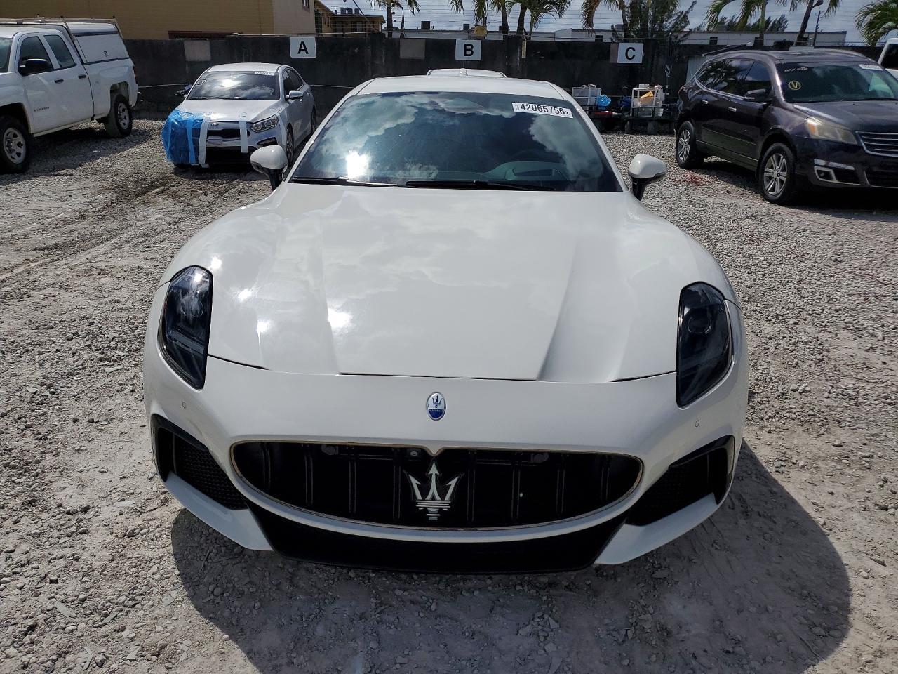 2024 Maserati Granturismo Trofeo - Фото 5