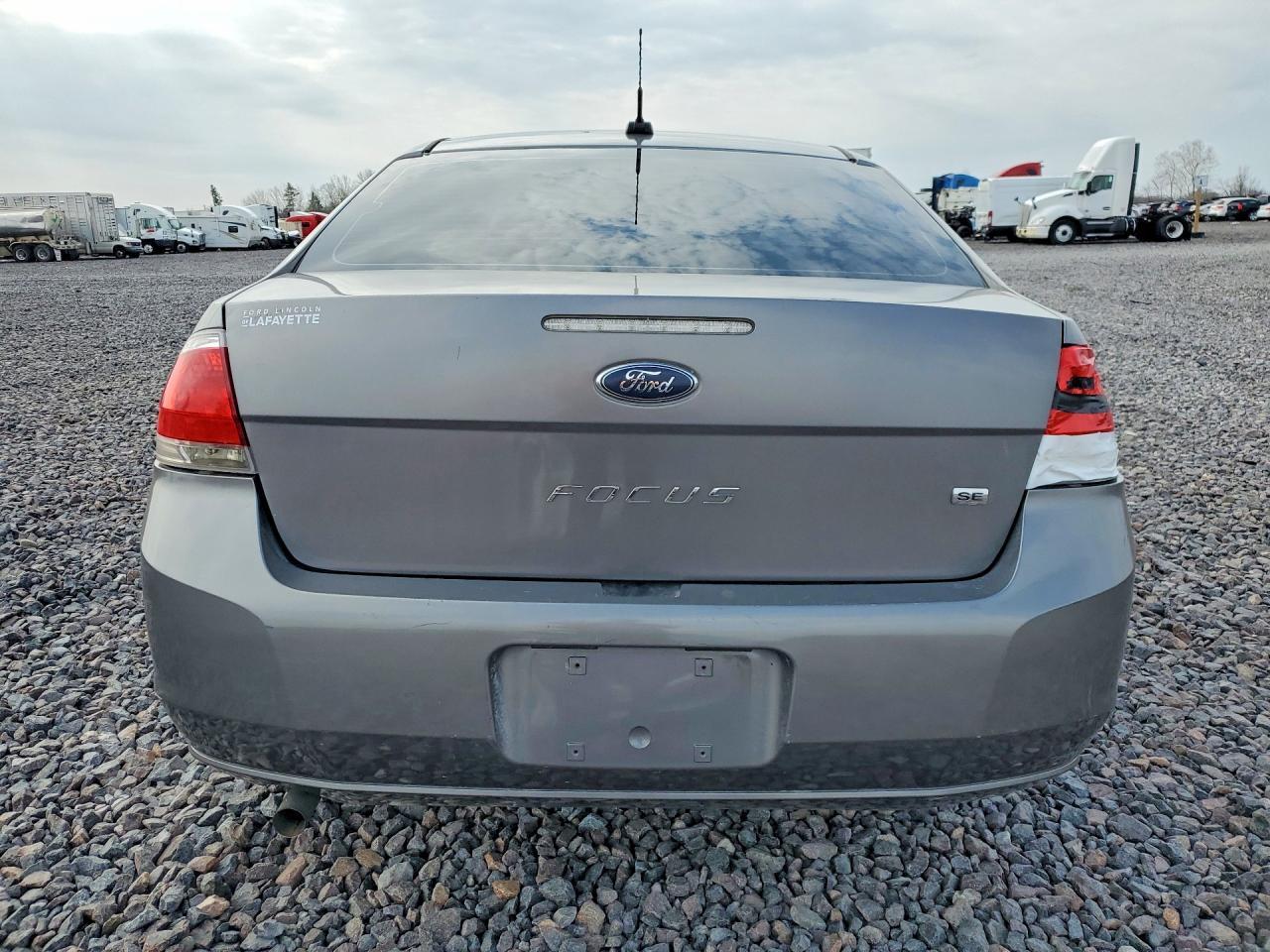 2011 Ford Focus Se - Фото 6
