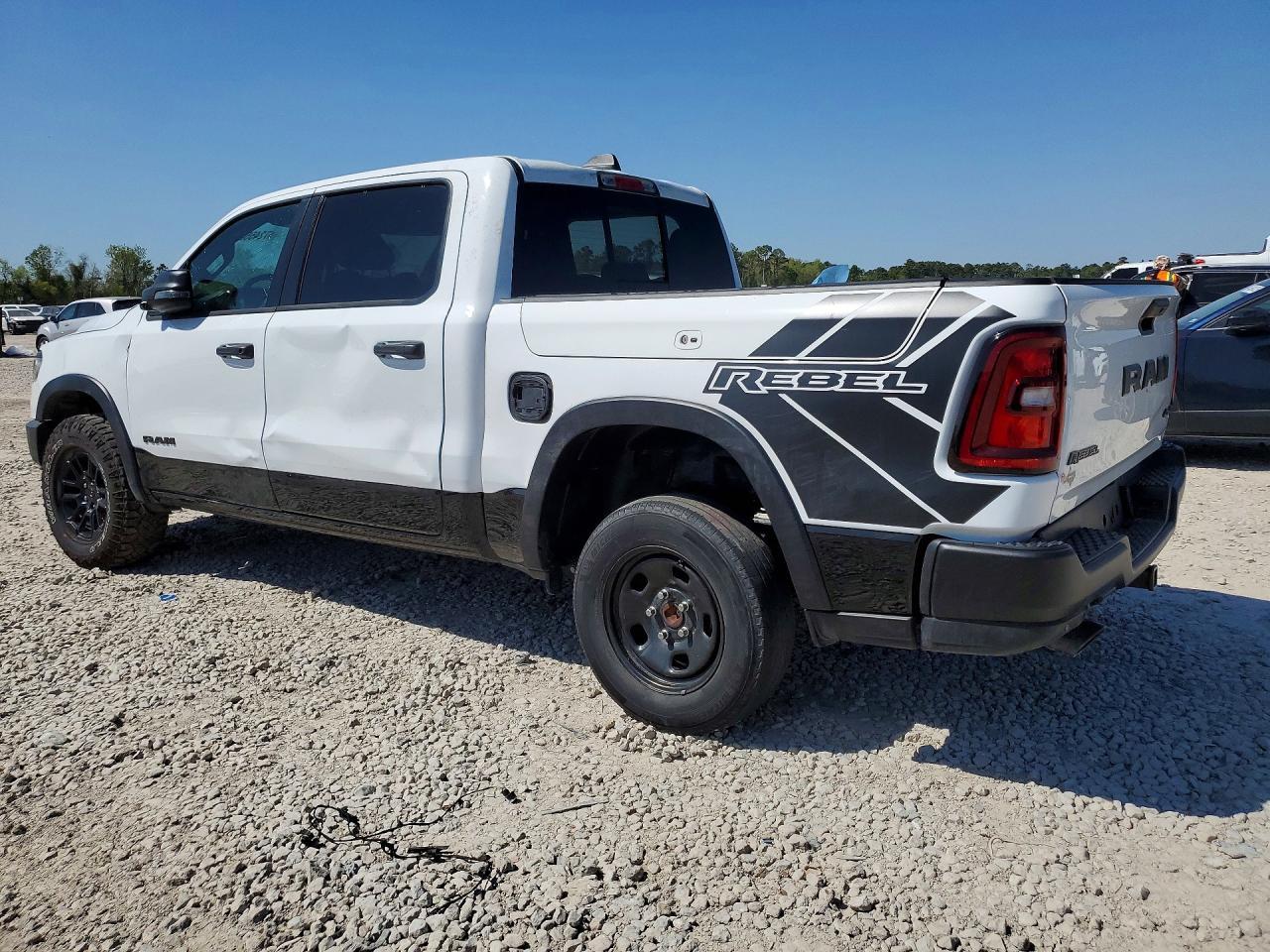2025 Ram 1500 Rebel - Фото 2