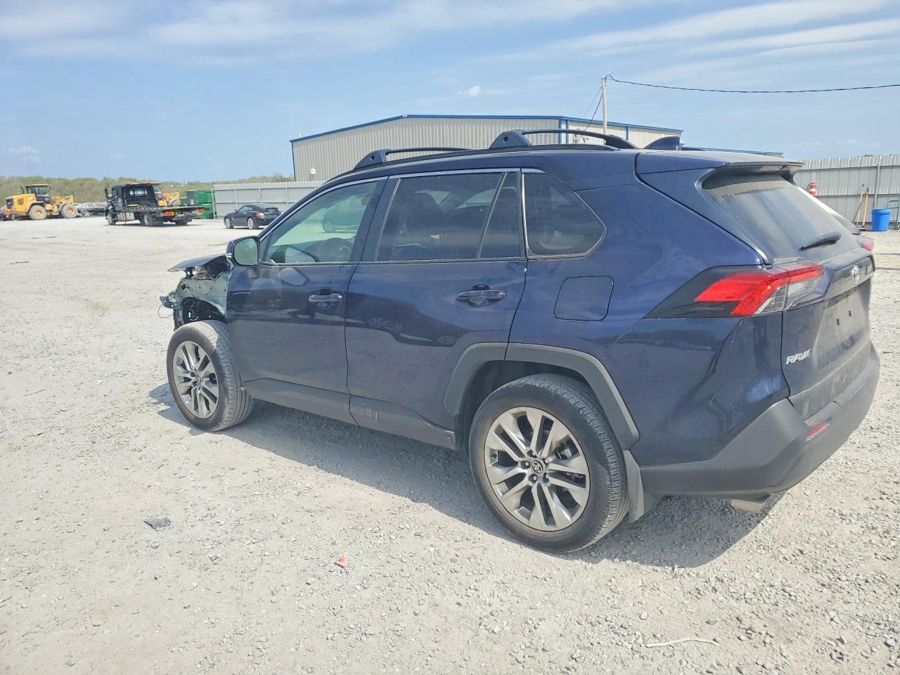 2025 Toyota Rav4 Xle Premium - Image 2