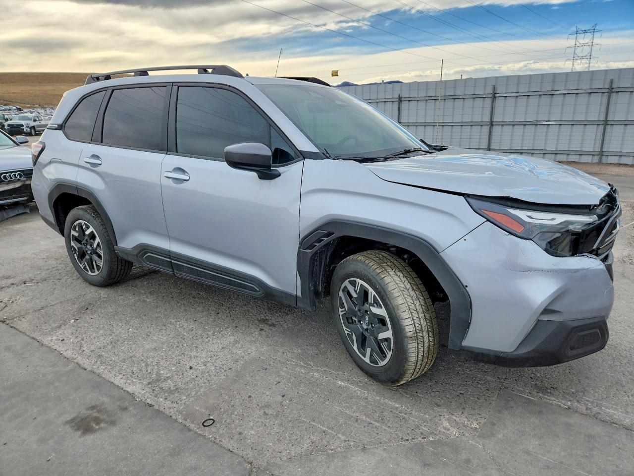 2025 Subaru Forester Premium - Фото 4