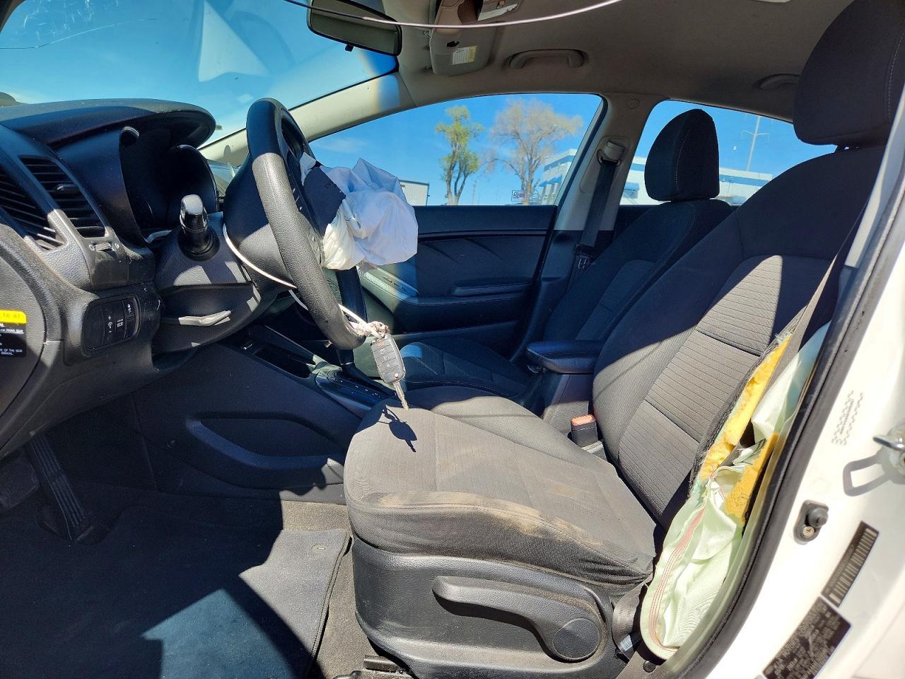 2014 Kia Forte - Image 7