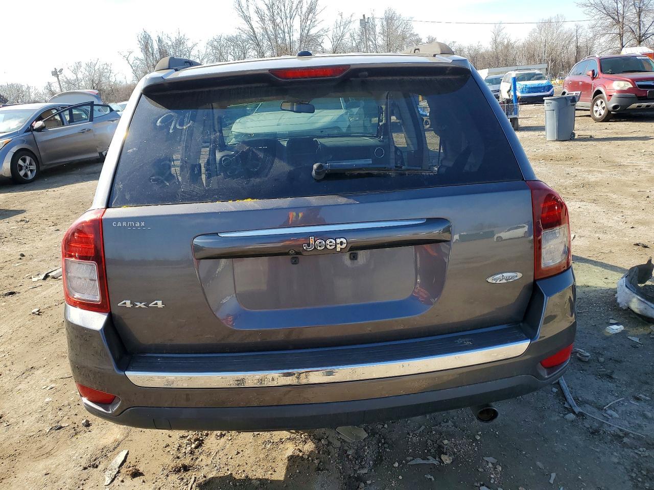 2016 Jeep Compass Latitude - Image 6