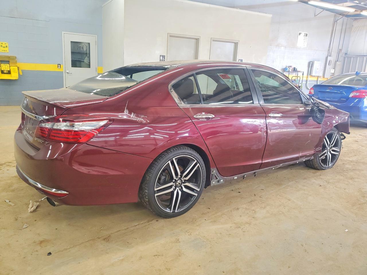 2016 Honda Accord Sport - Фото 3