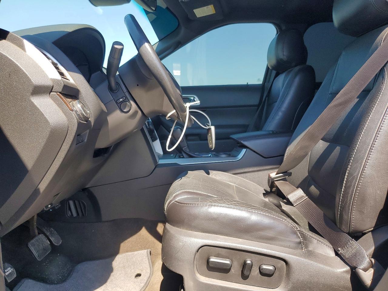 2013 Ford Explorer Limited - Image 7