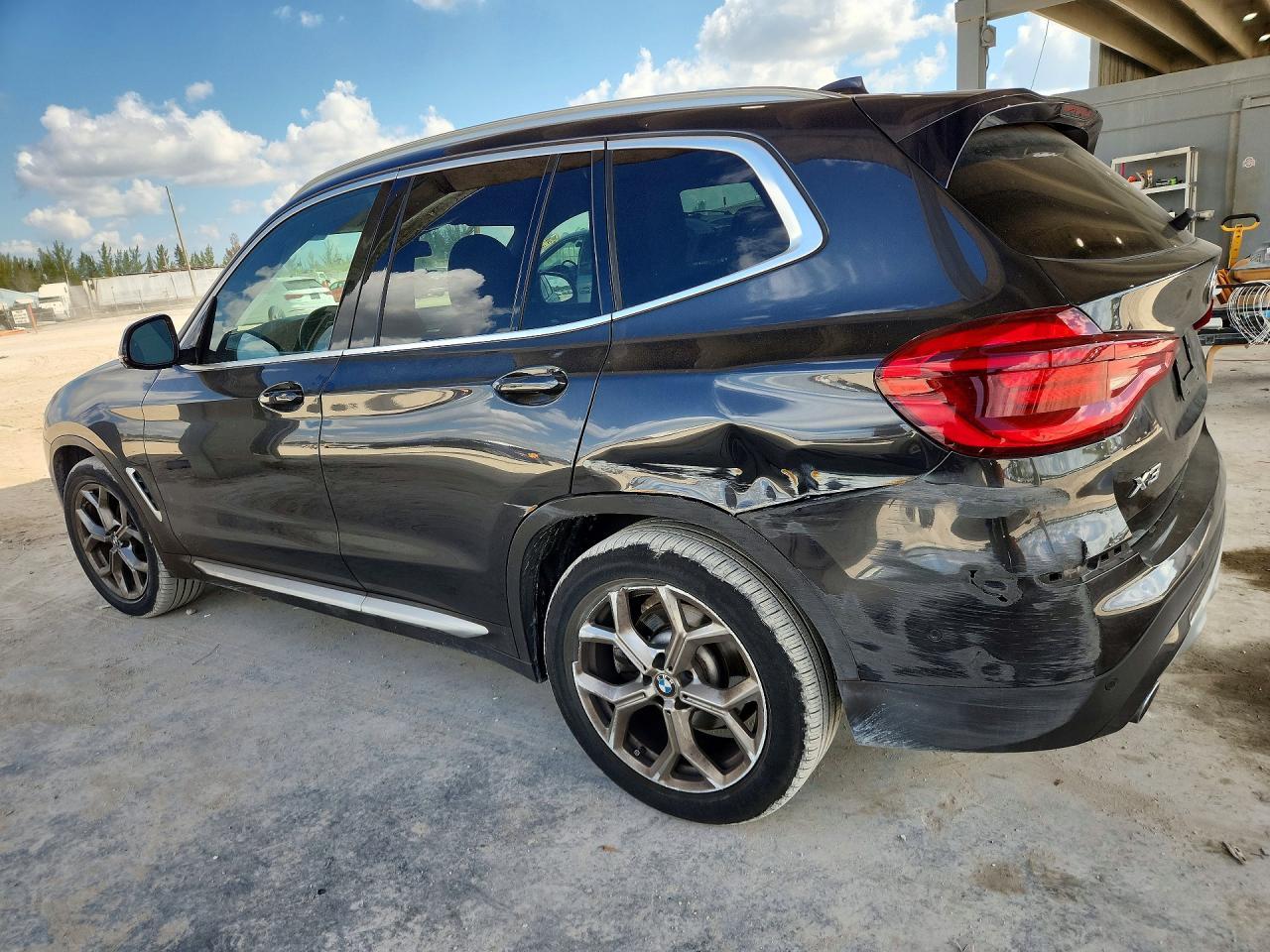 2021 BMW X3 Sdrive30I - Image 2