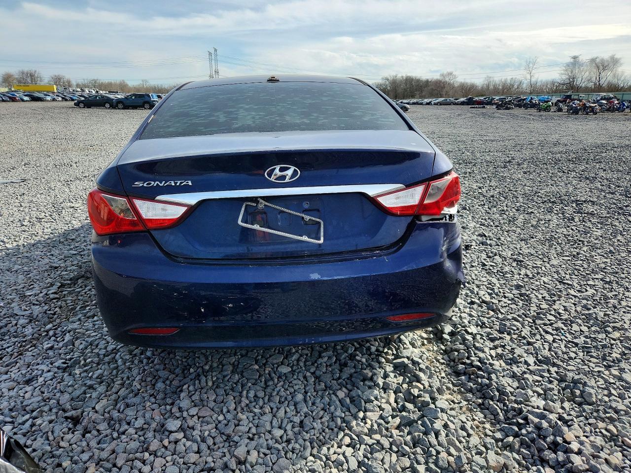 2012 Hyundai Sonata Gls - Image 6