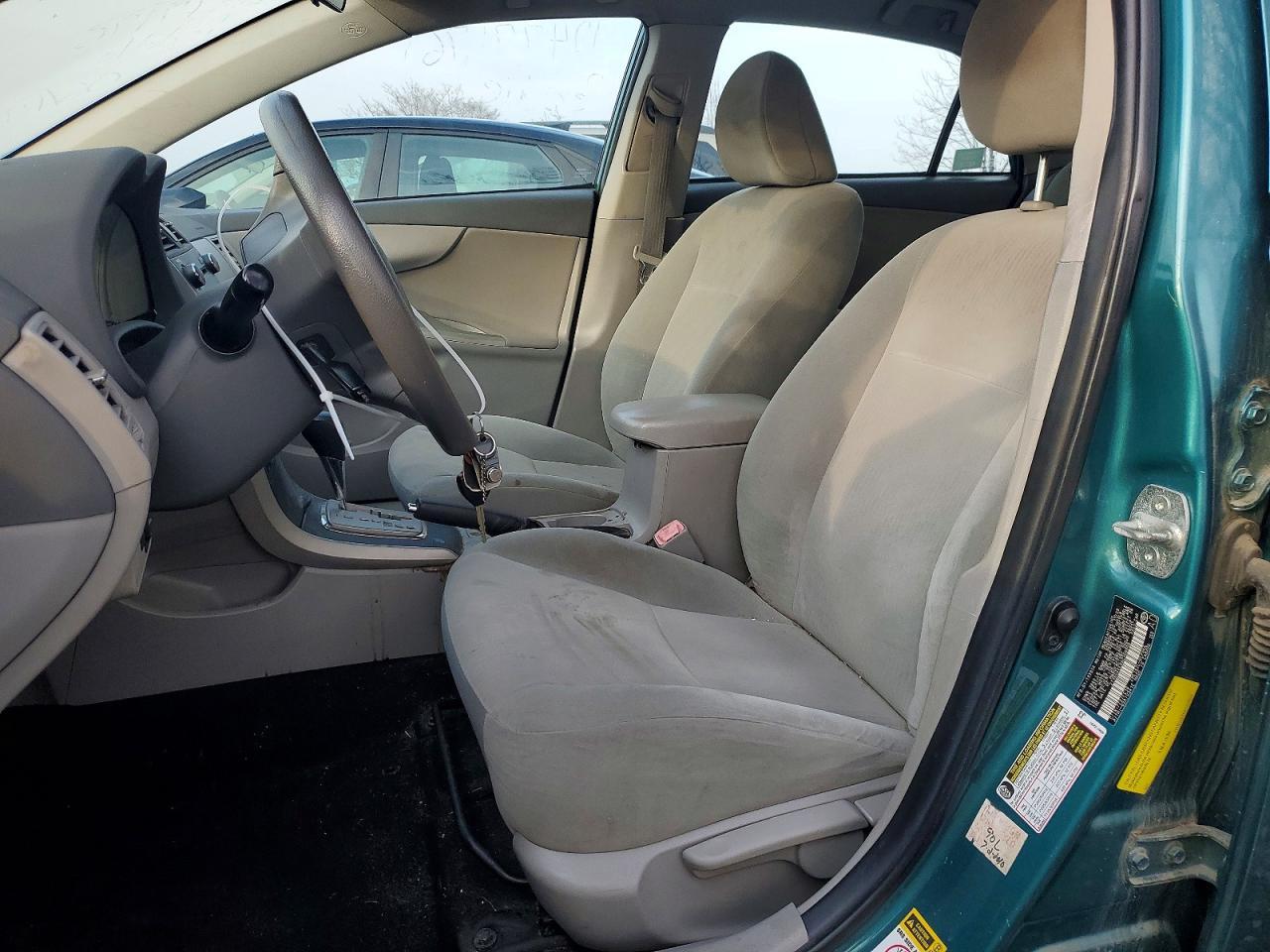 2010 Toyota Corolla Le - Фото 7