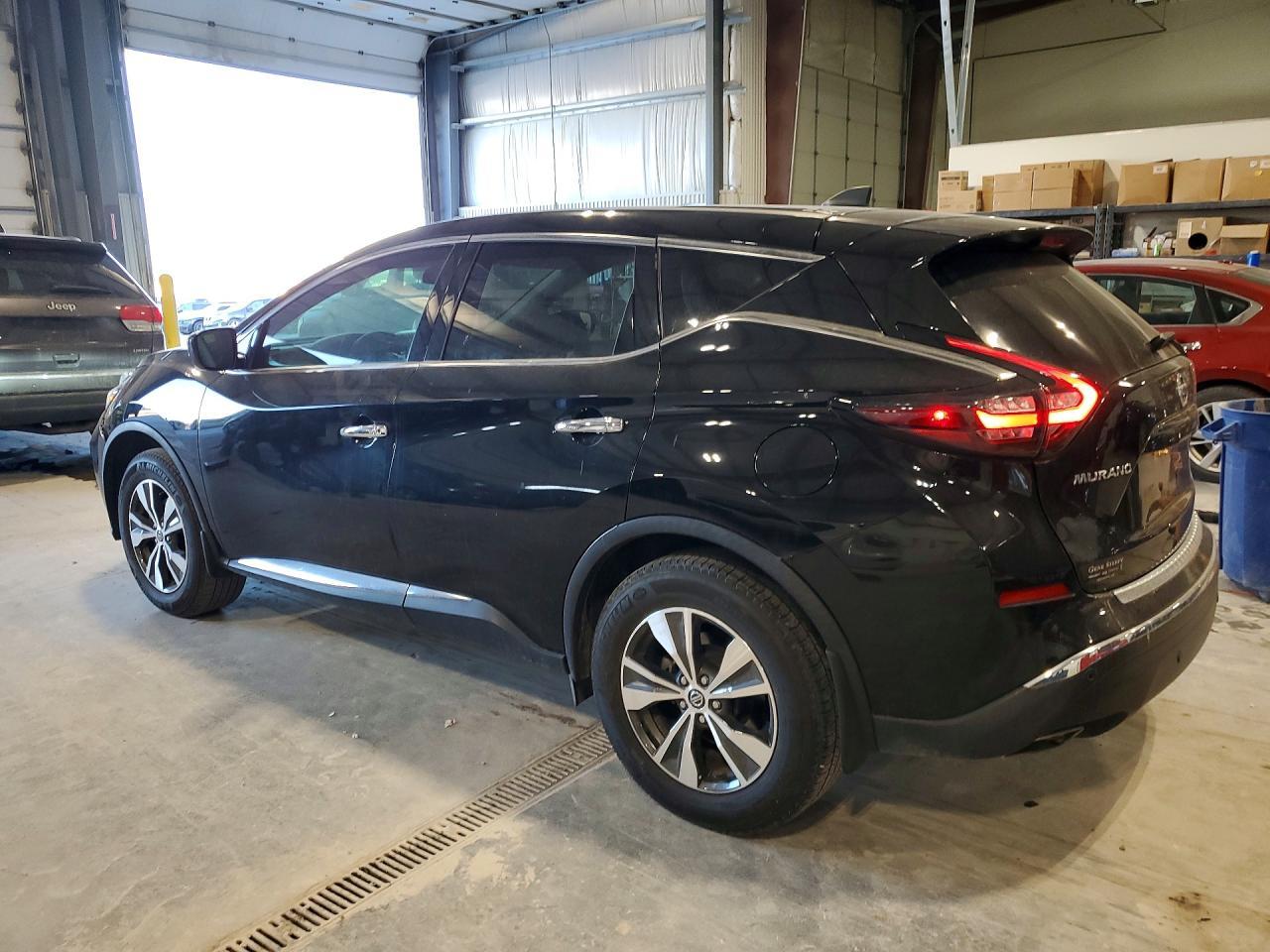 2022 Nissan Murano S - Фото 2