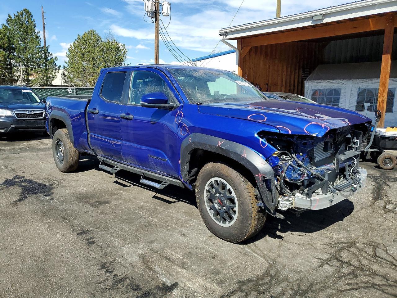 2025 Toyota Tacoma Trd Off-Road - Image 4