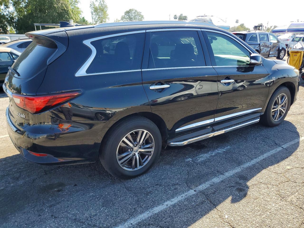 2017 Infiniti Qx60 Base - Фото 3
