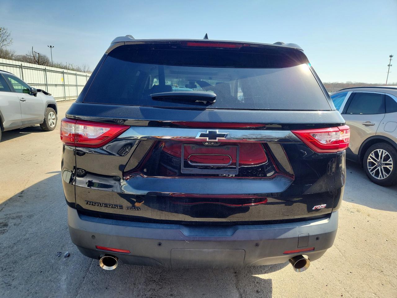 2021 Chevrolet Traverse Rs - Фото 6