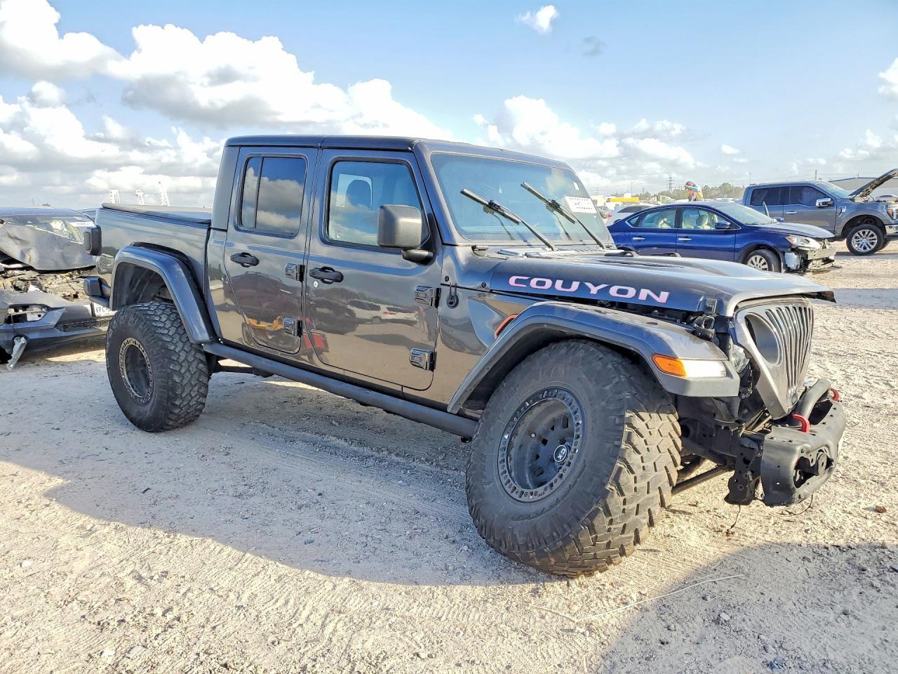 2020 Jeep Gladiator Rubicon - Image 4