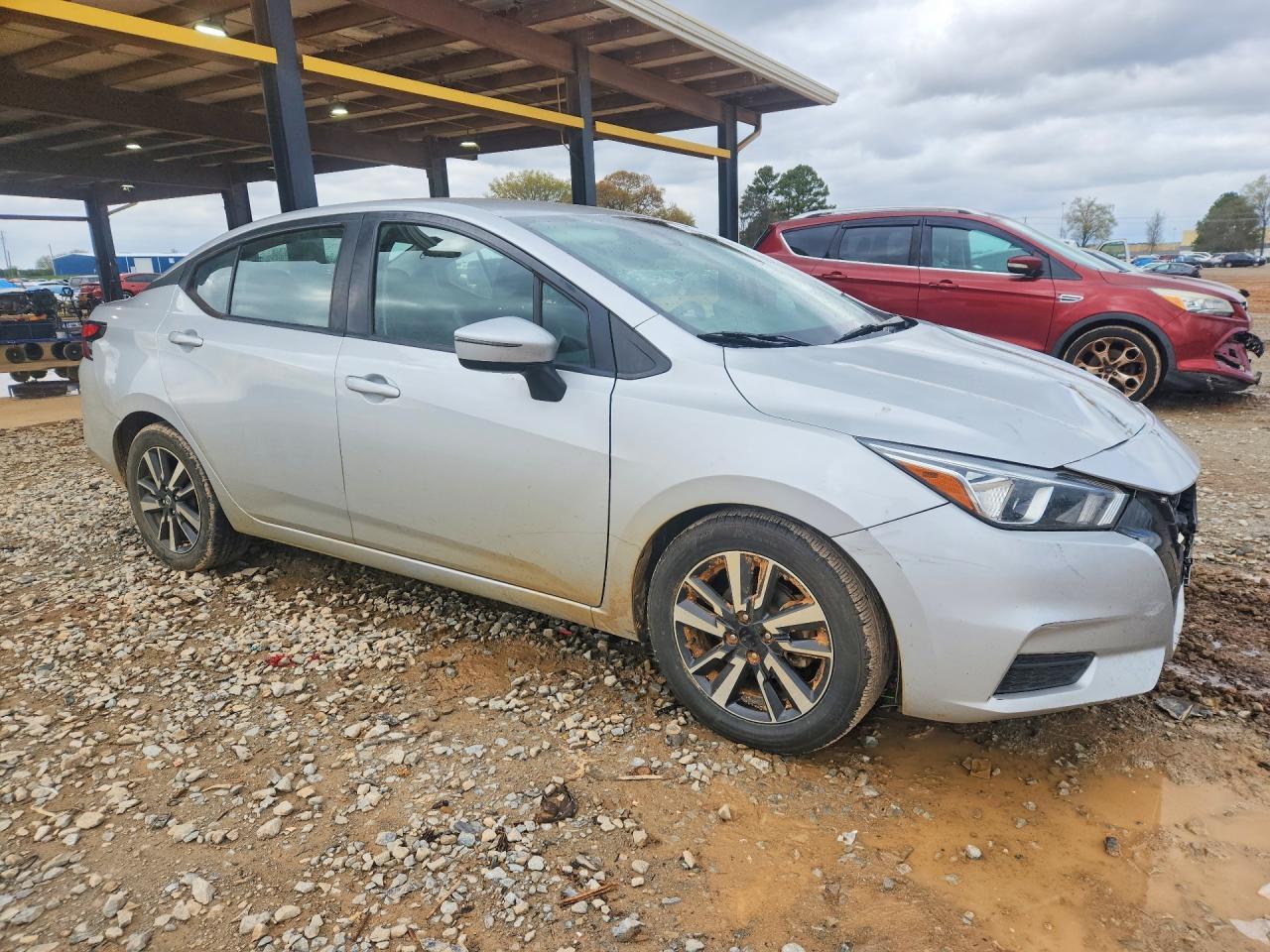 2021 Nissan Versa Sv - Фото 4
