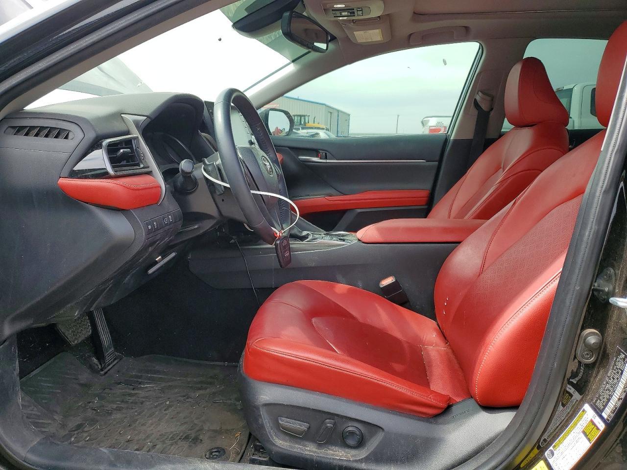 2022 Toyota Camry Xse - Фото 7