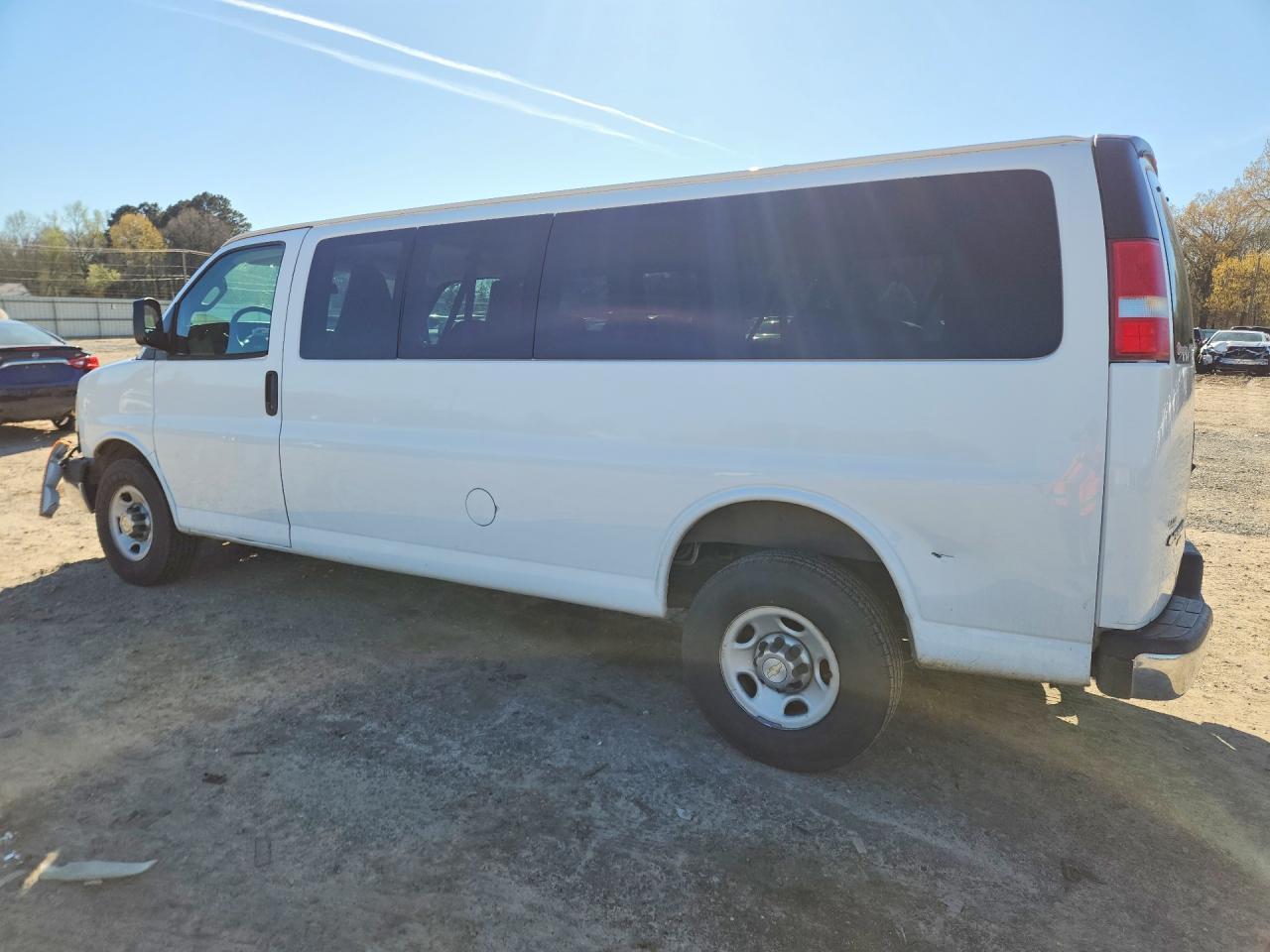 2016 Chevrolet Express G3500 Lt - Image 2