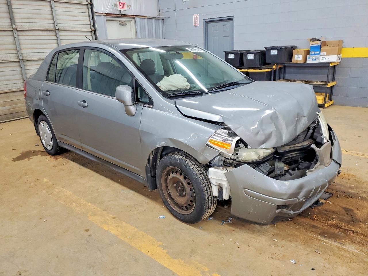 2009 Nissan Versa - Image 4