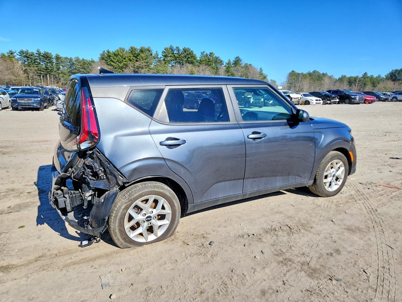 2023 Kia Soul - Фото 3