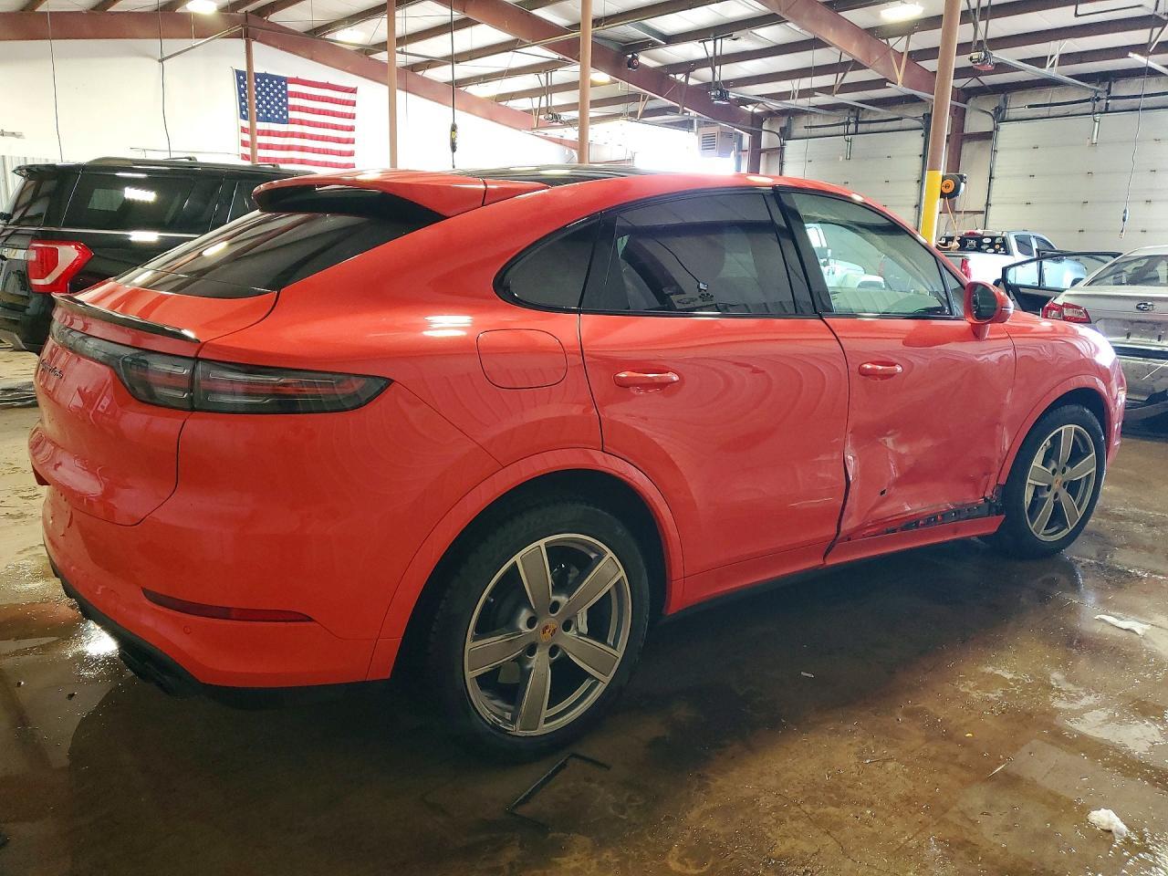 2020 Porsche Cayenne Turbo Coupe - Фото 3