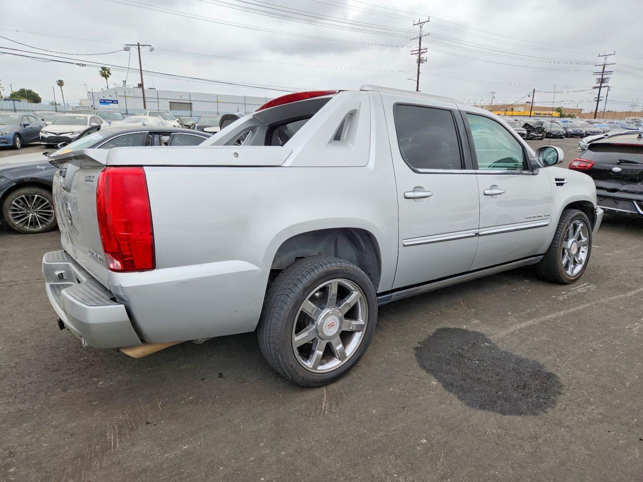 2011 Cadillac Escalade Ext Premium - Фото 3