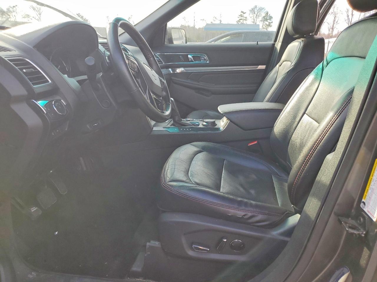 2016 Ford Explorer Sport - Image 7
