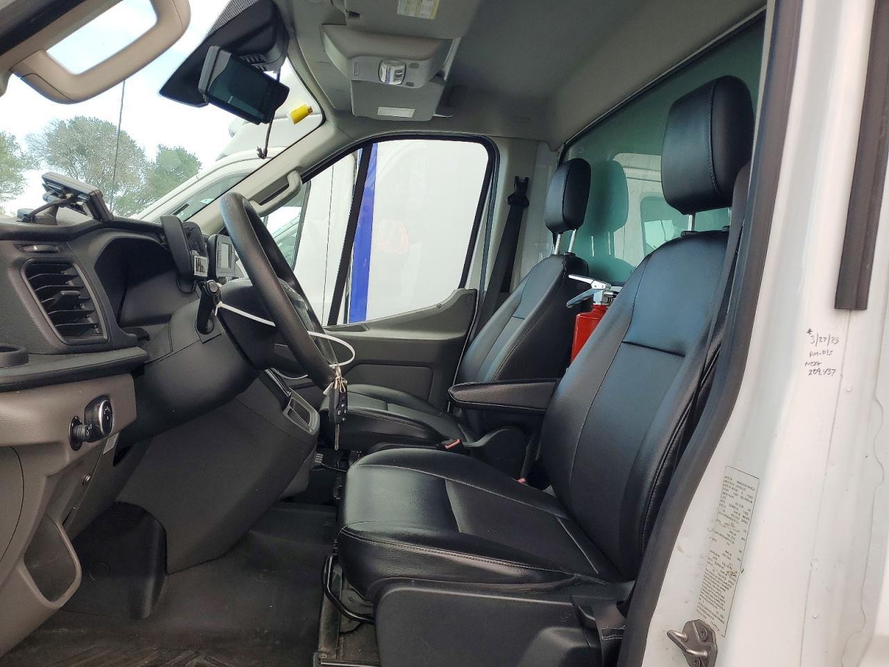 2020 Ford Transit Delivery Van - Фото 7