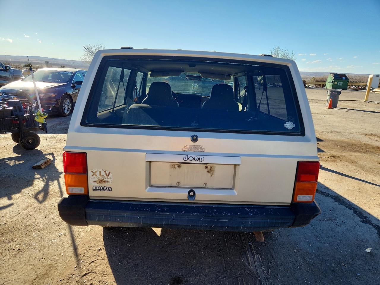 1996 Jeep Cherokee - Image 6