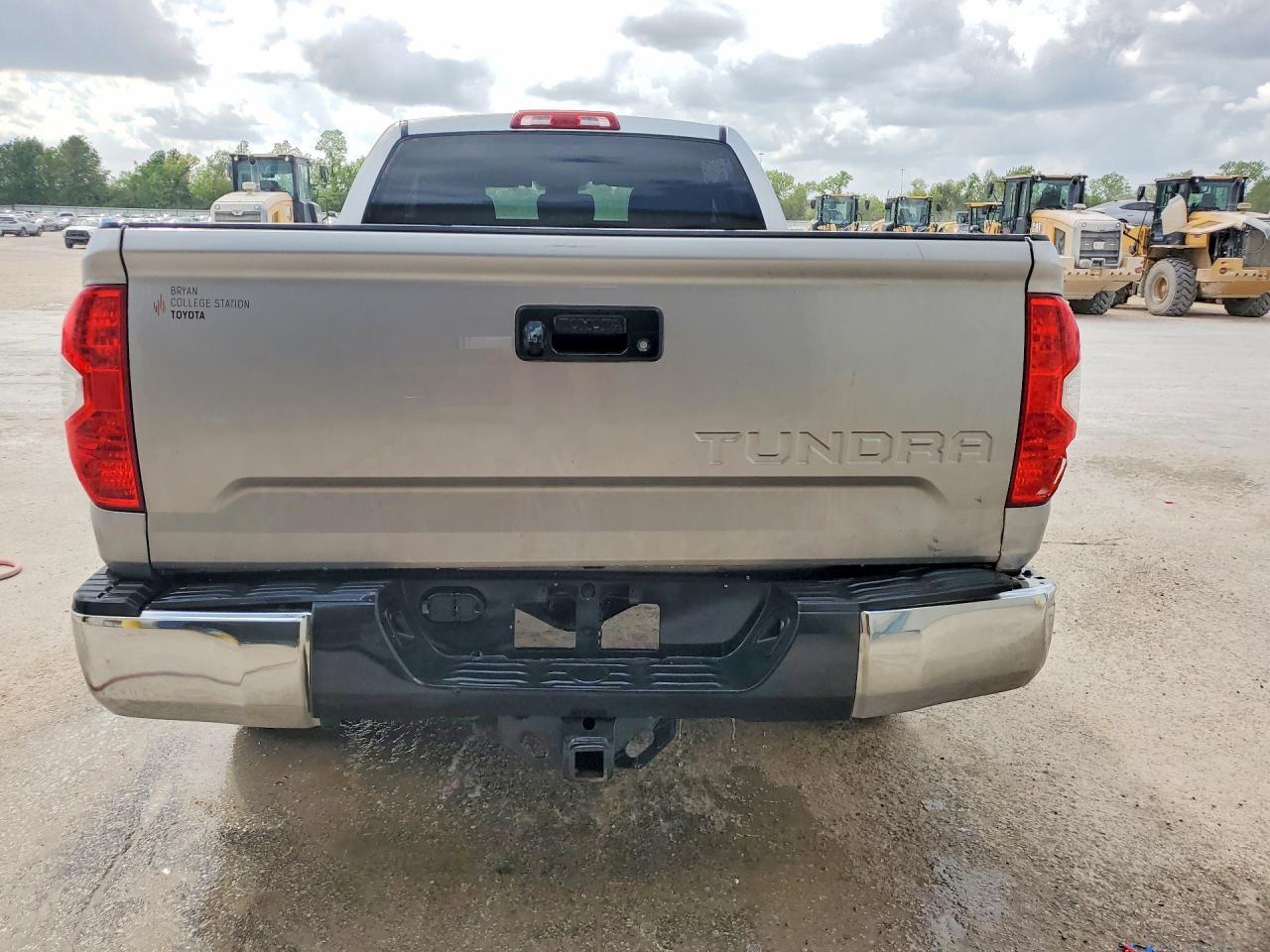 2016 Toyota Tundra Sr5 - Фото 6