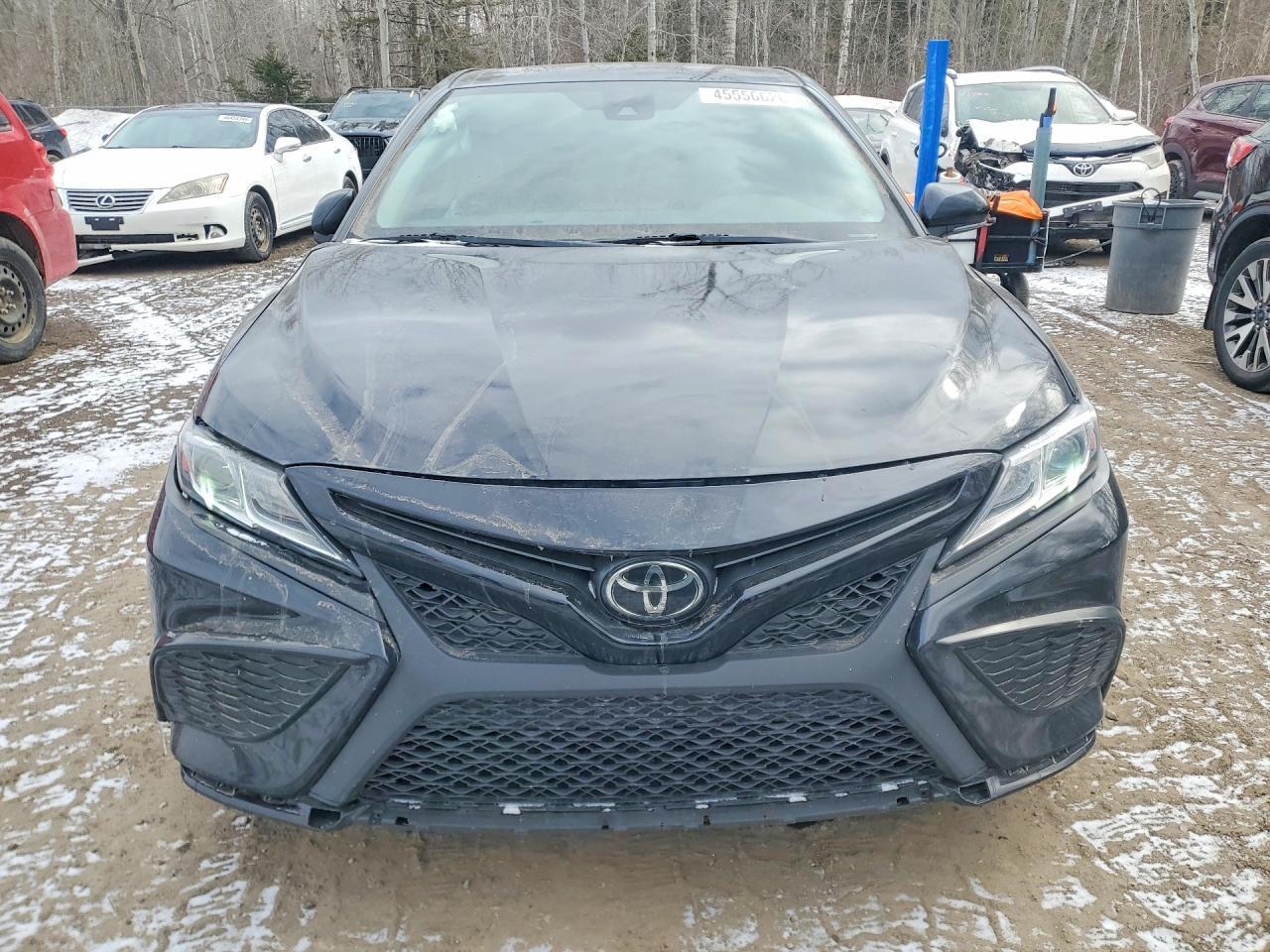 2023 Toyota Camry Se - Image 5