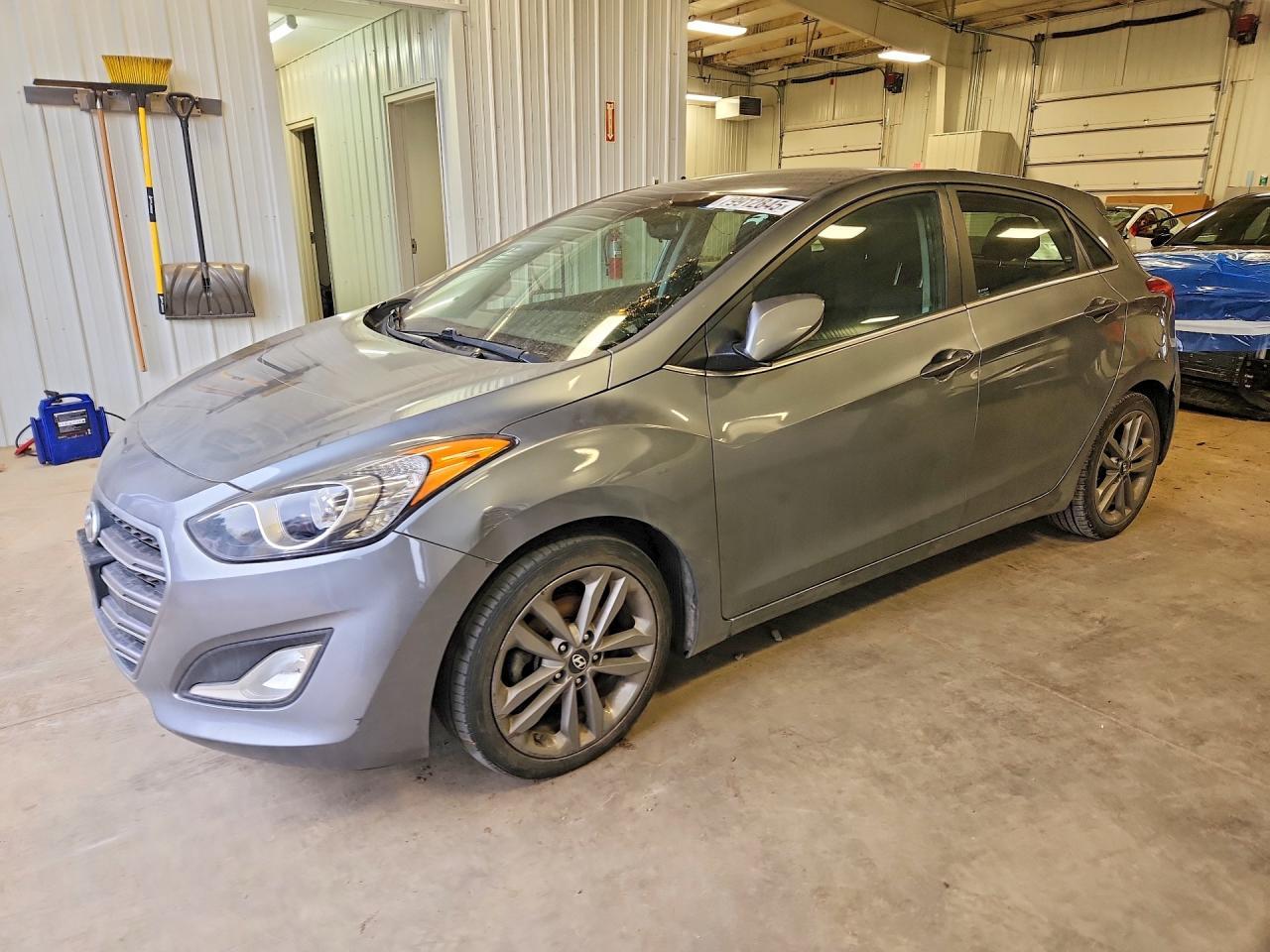 2016 Hyundai Elantra Gt Base