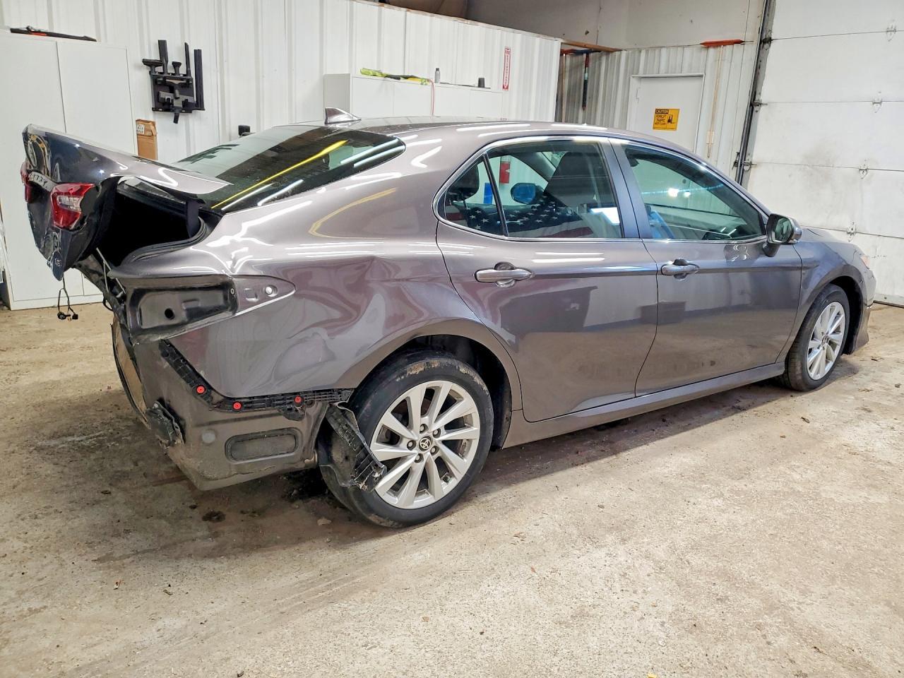 2024 Toyota Camry Le - Image 3