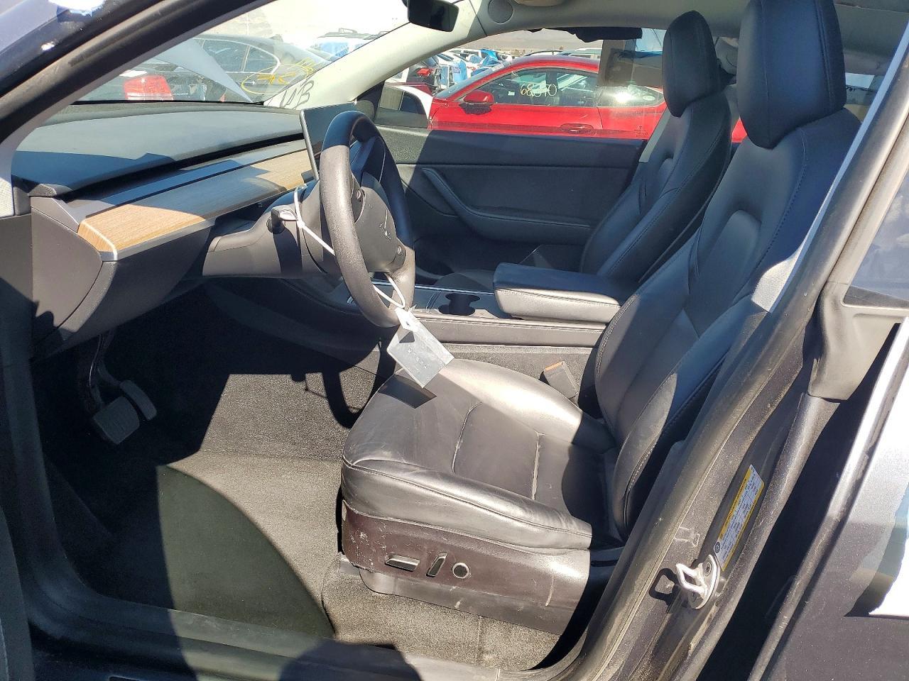 2022 Tesla Model Y - Image 7