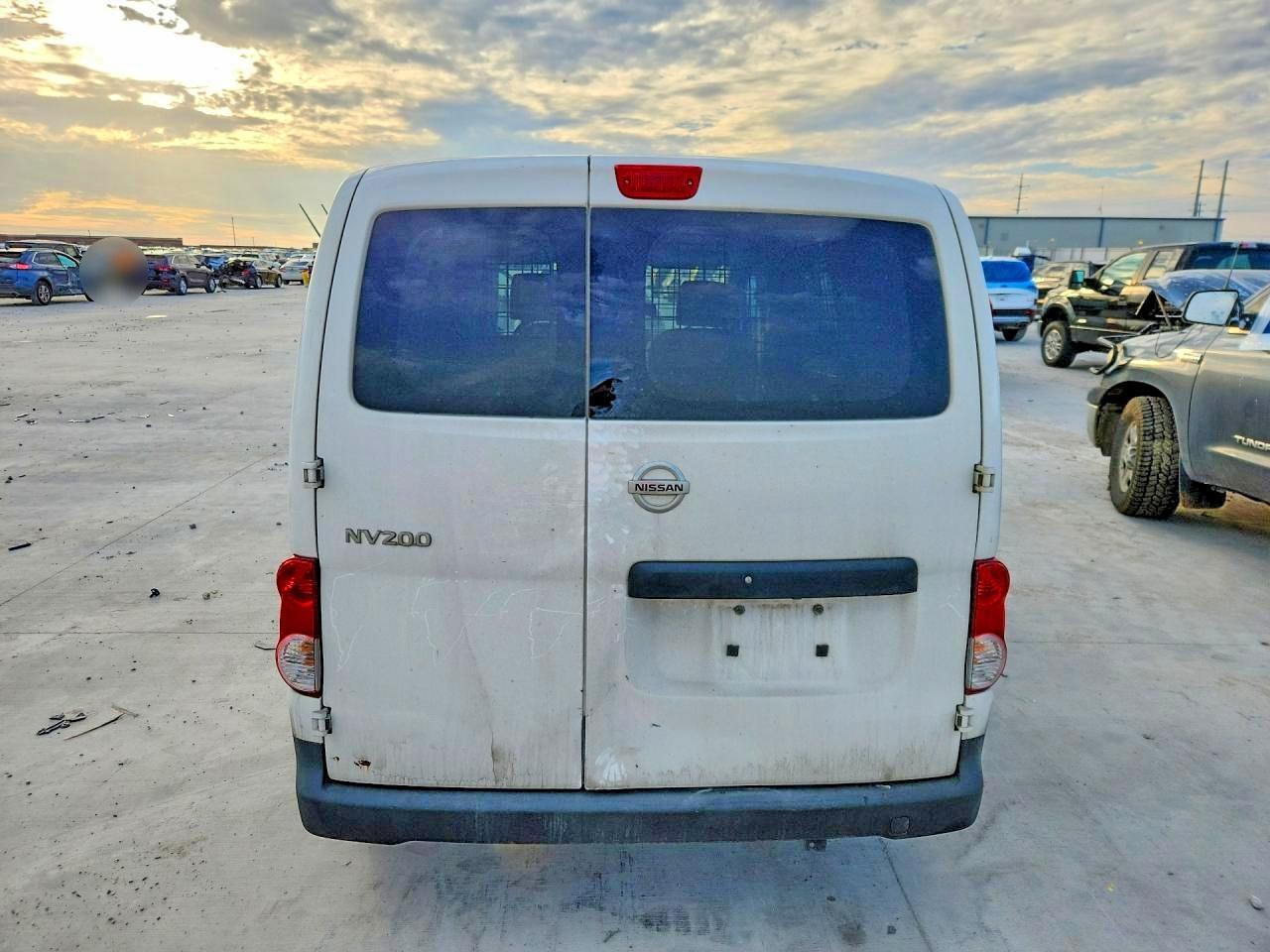 2020 Nissan Nv200 S - Фото 6