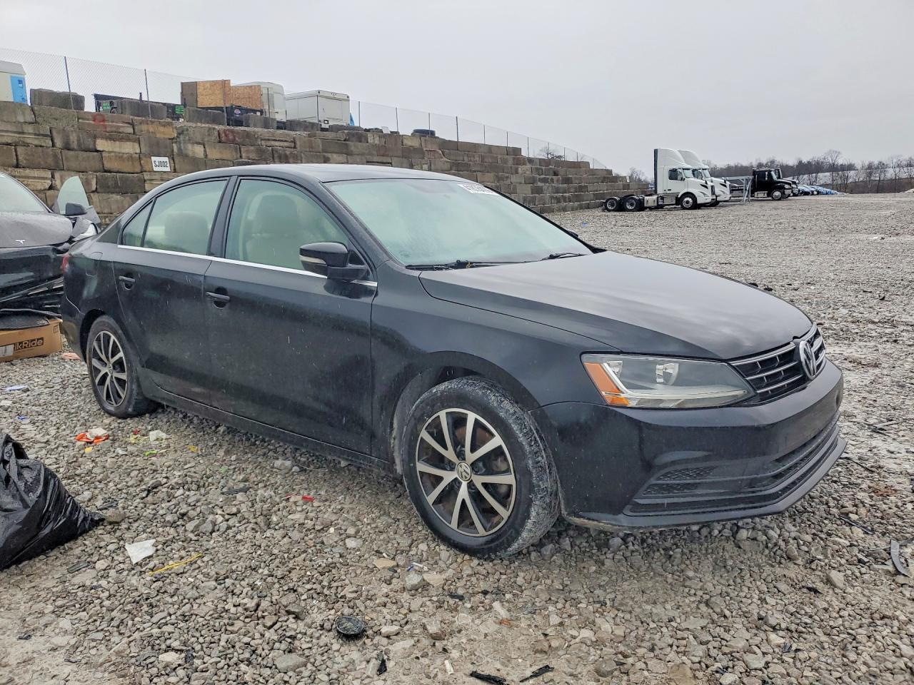 2018 Volkswagen Jetta Se - Image 4