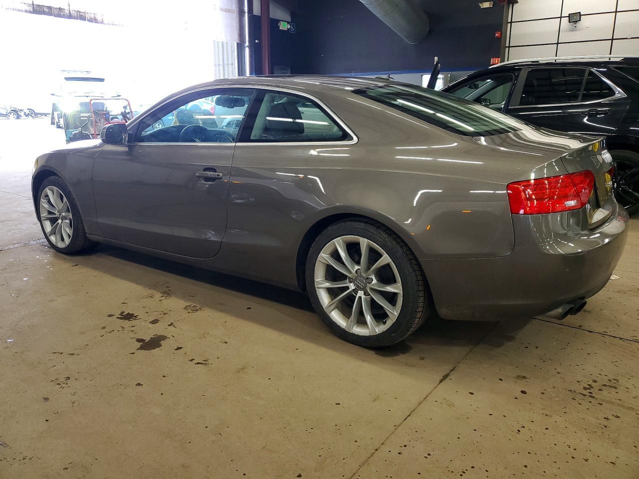 2014 Audi A5 Premium Plus - Фото 2