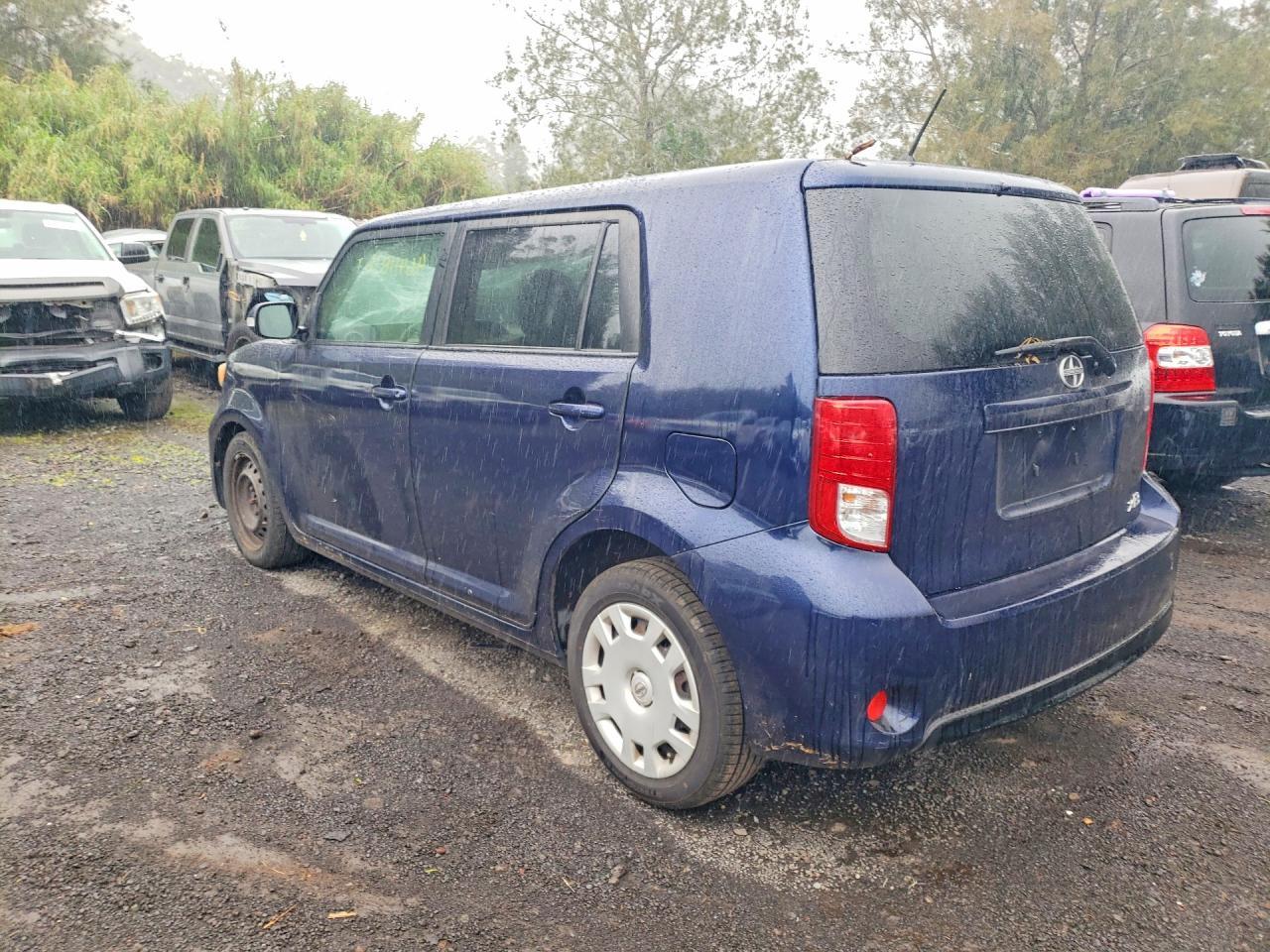 2015 Scion Xb Base - Фото 2