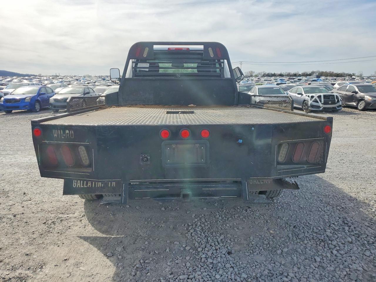 2016 Ram 5500 Flatbed Truck - Фото 6
