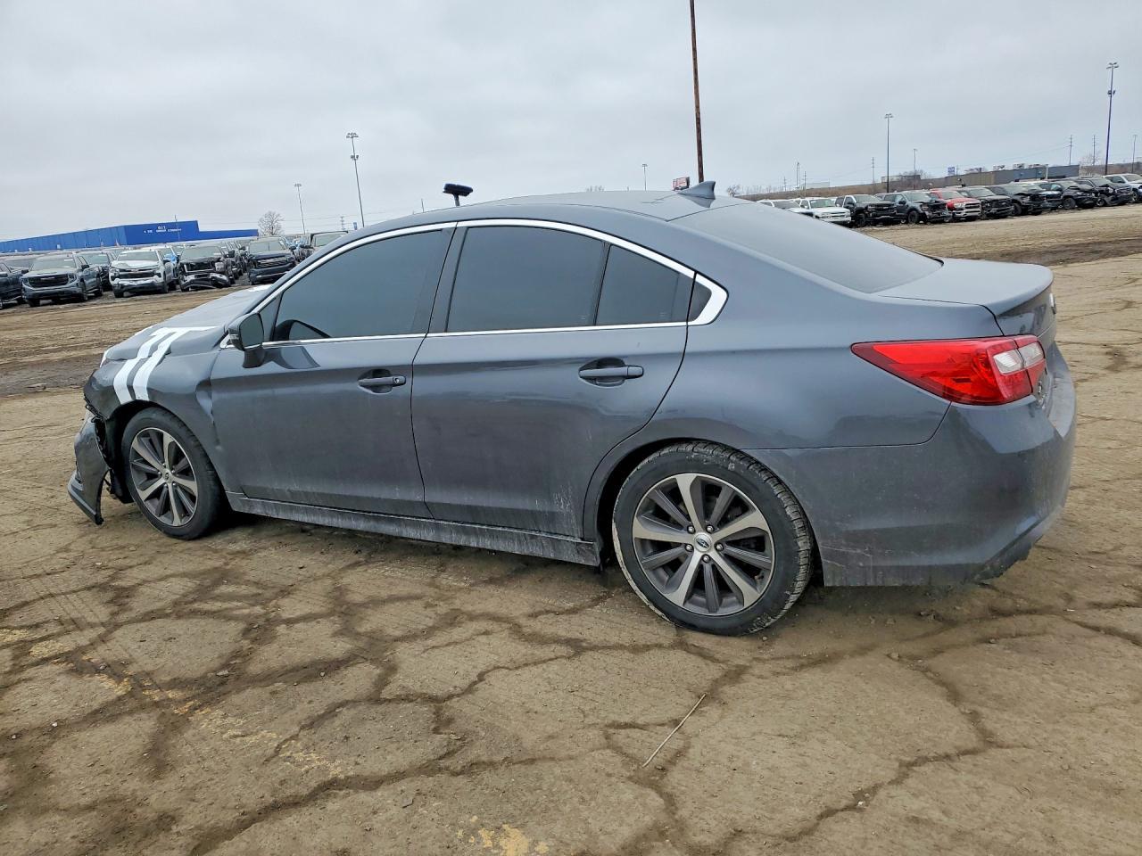 2018 Subaru Legacy 2.5I Limited - Фото 2