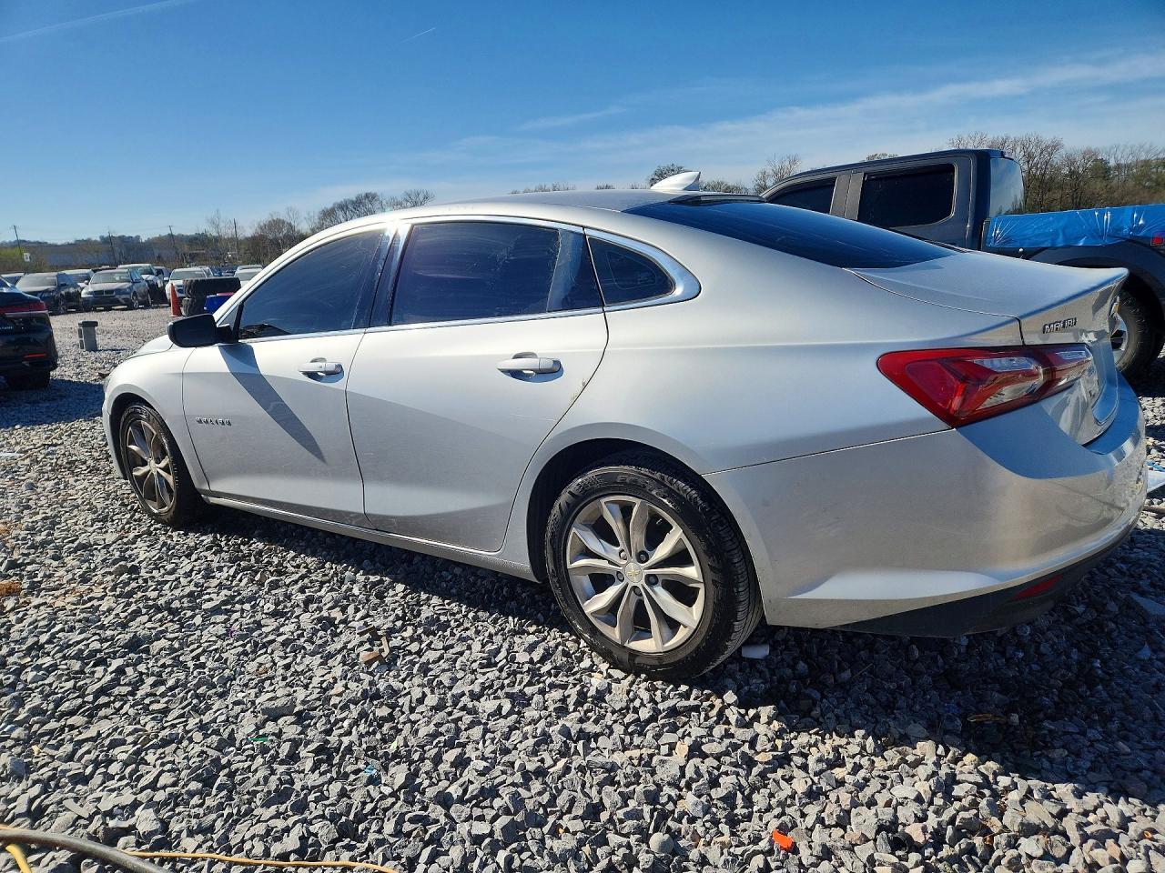 2020 Chevrolet Malibu Lt - Фото 2
