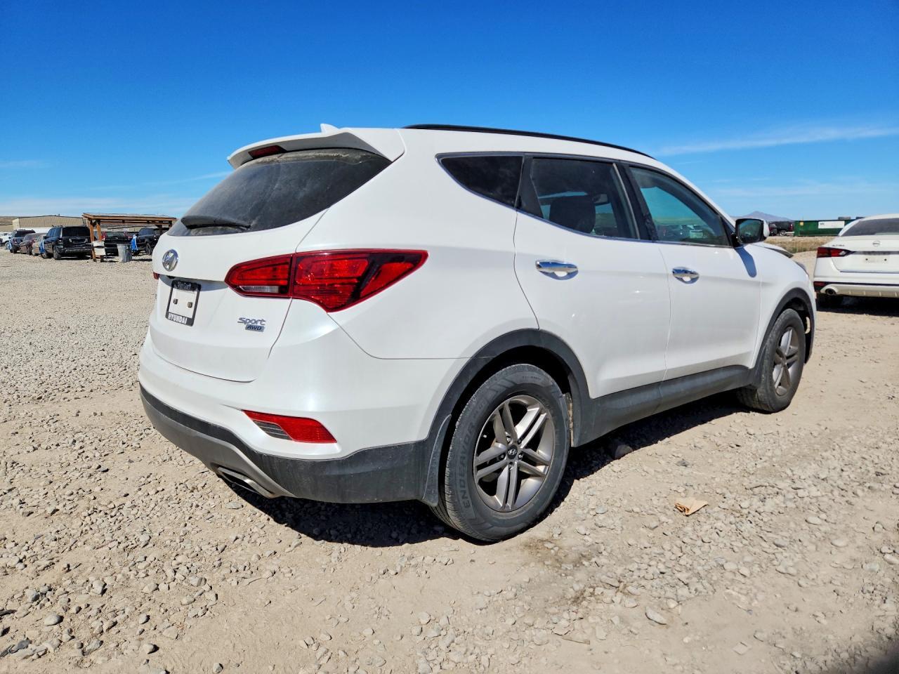 2017 Hyundai Santa Fe Sport 2.4L - Фото 3