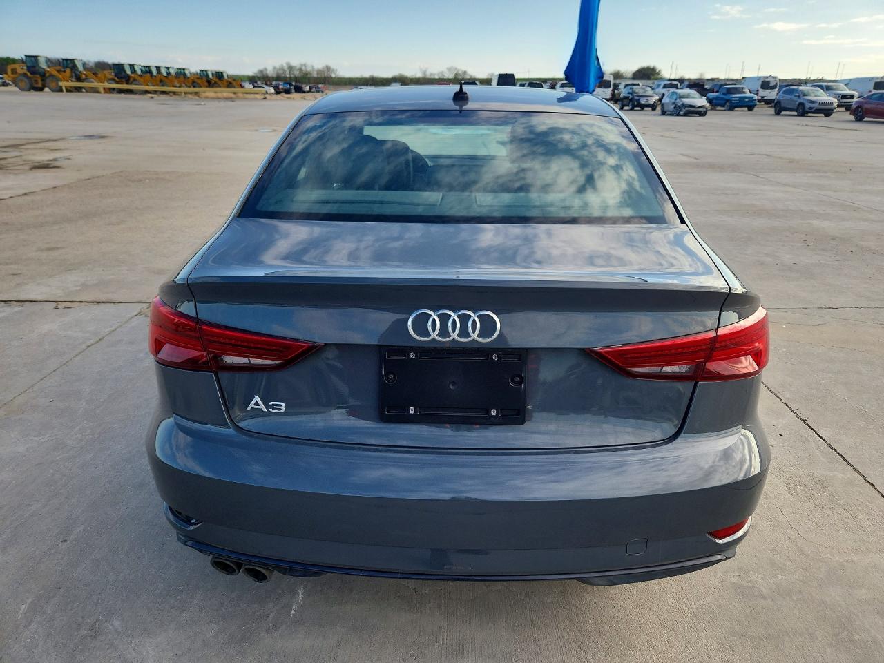 2019 Audi A3 Premium - Фото 6