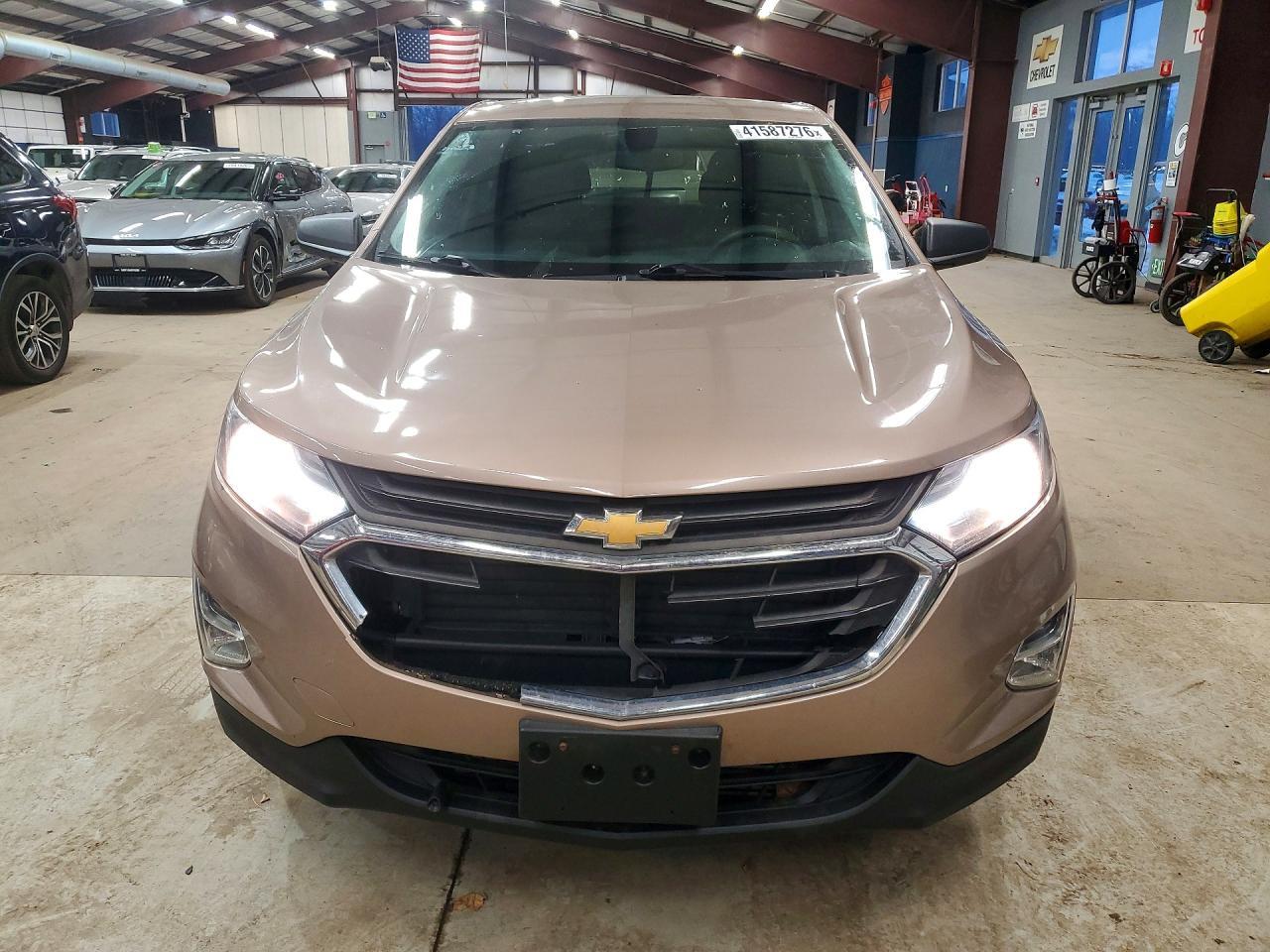 2018 Chevrolet Equinox Ls - Фото 5