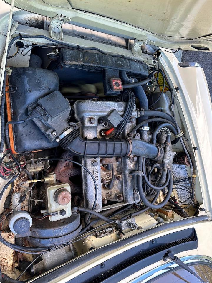 1982 Alfa Romeo Veloce 2000 Spider - Фото 7