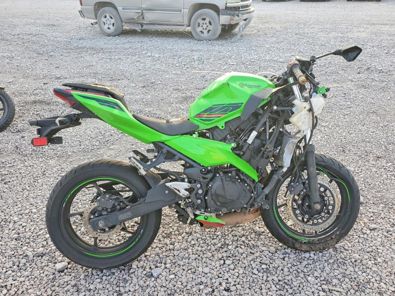 2023 Kawasaki Ex400