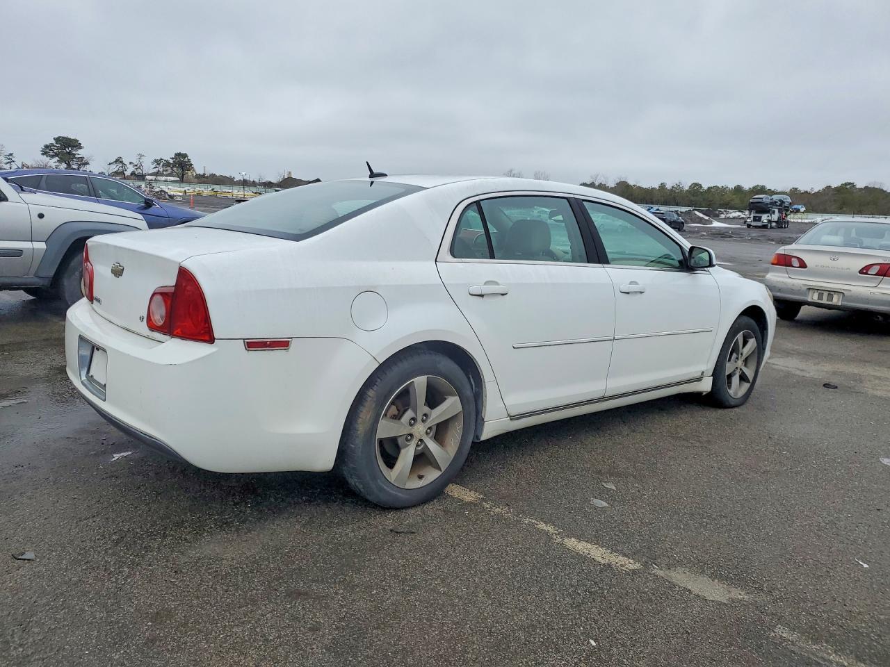 2009 Chevrolet Malibu 2Lt - Фото 3