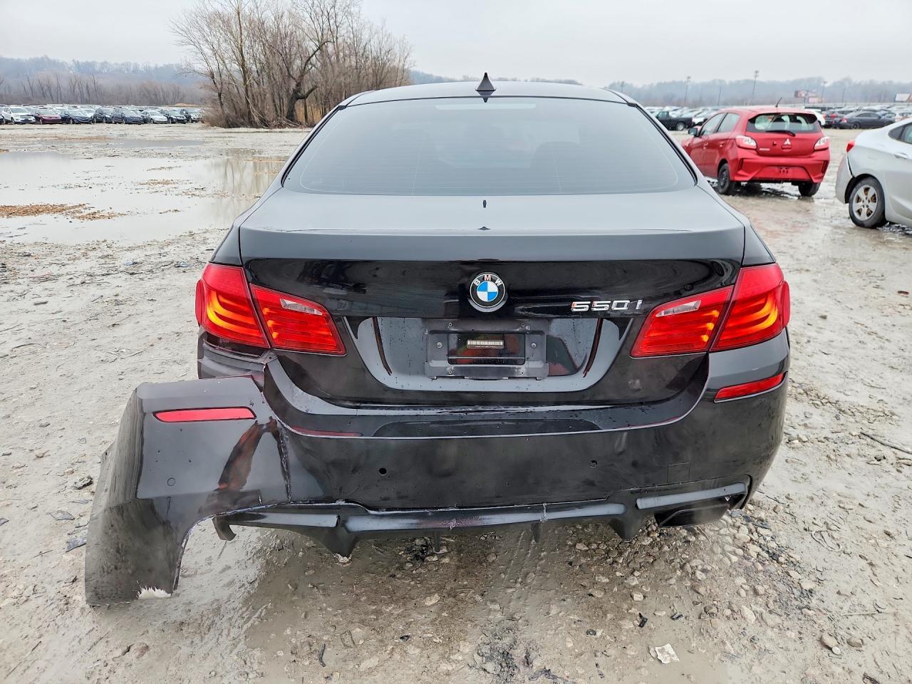 2011 BMW 550I xDrive - Image 6